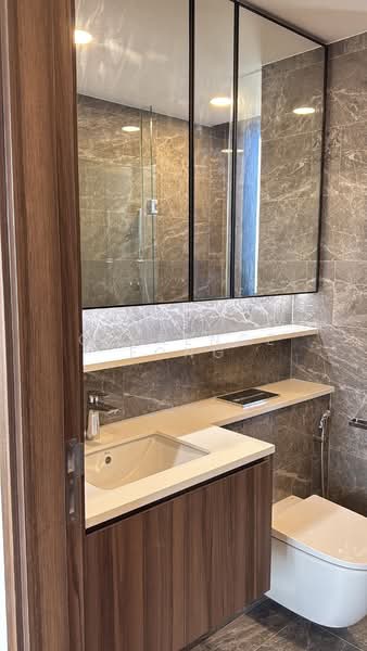 Lentor Modern, 3 Lentor Central, 3 Bedrooms, 1,109 sqft, Condominium For Rent, by Clarence Fong, 500069317 - Bathroom - PropertyGuru.com.sg