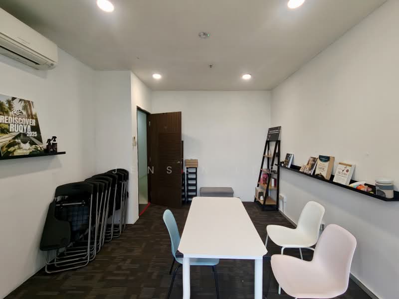 Primz Bizhub, 21 Woodlands Close singapore, 1,313 sqft, Light Industrial (B1) For Sale, by Jensen Lee, 500069330 - Interior - CommercialGuru.com.sg
