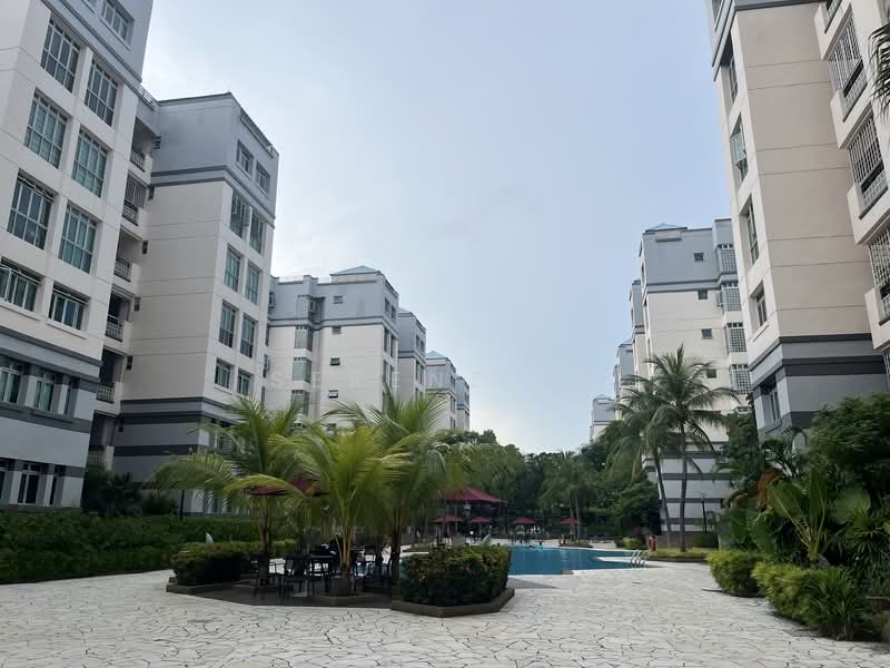 Avila Gardens, 11 Flora Road, 2 Bedrooms, 894 sqft, Condominium For Rent, by Serene Ee, 500069352 - Exterior - PropertyGuru.com.sg