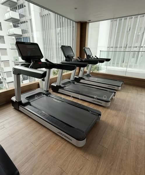 The Shore Residences, 85 Amber Road, 3 Bedrooms, 1,292 sqft, Condominium For Rent, by Crystal Koh, 500069353 - Gym - PropertyGuru.com.sg