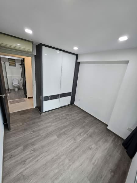 273B Punggol Place, 273B Punggol Place, 3 Bedrooms, 1,012 sqft, HDB Flat For Rent, by Bryan Koh 许智俍, 500069359 - Bedroom - PropertyGuru.com.sg