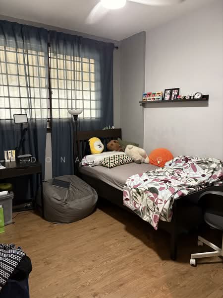 473 Pasir Ris Drive 6 HDB Flat For Sale at S$ 640,000 | PropertyGuru Singapore - Bedroom