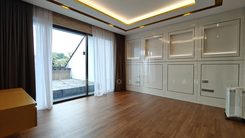 The Nassim Condominium For Sale at S$ 29,000,000 | PropertyGuru Singapore - Balcony