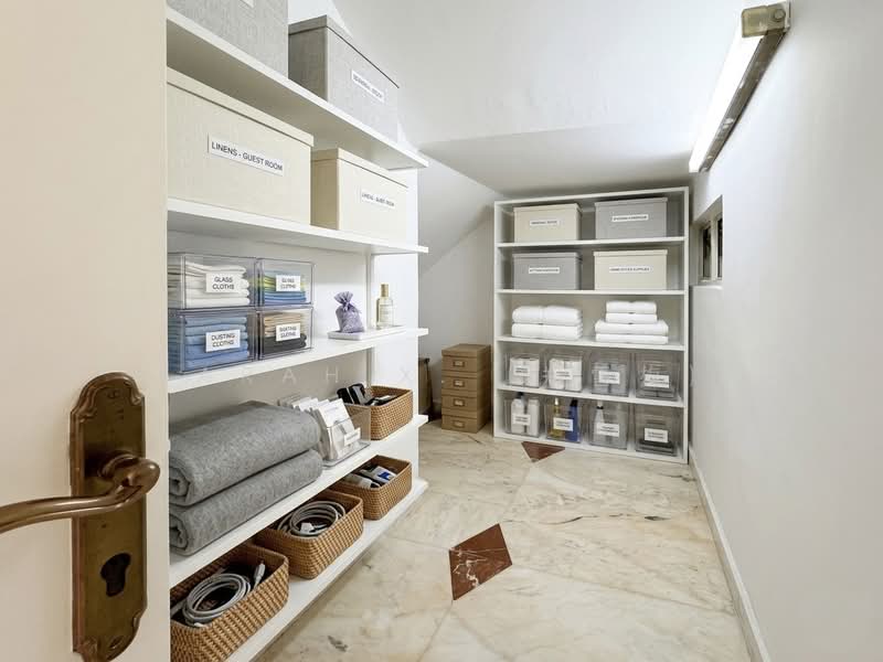 Old Holland Road, , 6 Bedrooms, 12,000 sqft, Good Class Bungalow For Rent, by Sarah X. (郑雪梅), 500069382 - Interior - PropertyGuru.com.sg