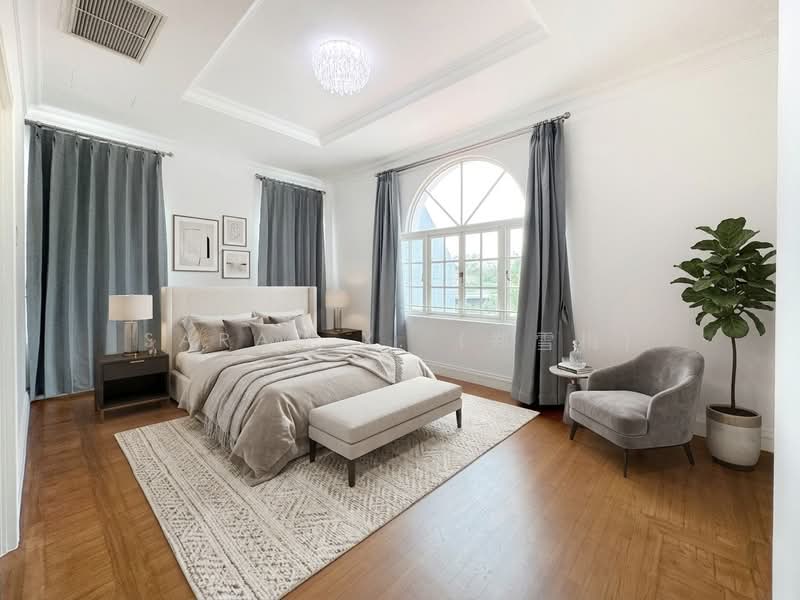 Old Holland Road, , 6 Bedrooms, 12,000 sqft, Good Class Bungalow For Rent, by Sarah X. (郑雪梅), 500069382 - Bedroom - PropertyGuru.com.sg