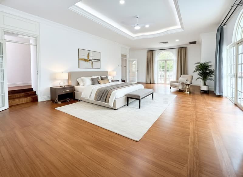 Old Holland Road, , 6 Bedrooms, 12,000 sqft, Good Class Bungalow For Rent, by Sarah X. (郑雪梅), 500069382 - Master Bedroom - PropertyGuru.com.sg