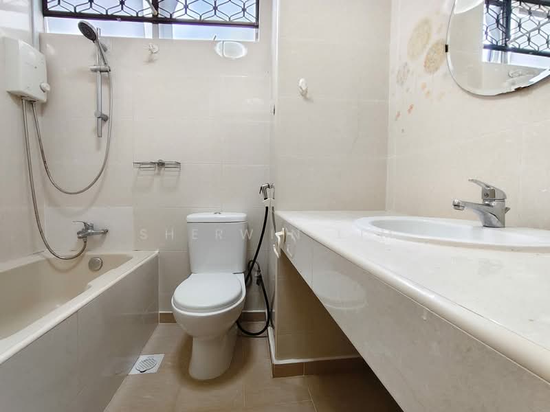 Clementi Park, 010101 Sunset Drive, 3 Bedrooms, 1,658 sqft, Condominium For Rent, by Sherwin Lim, 500069387 - Bathroom - PropertyGuru.com.sg
