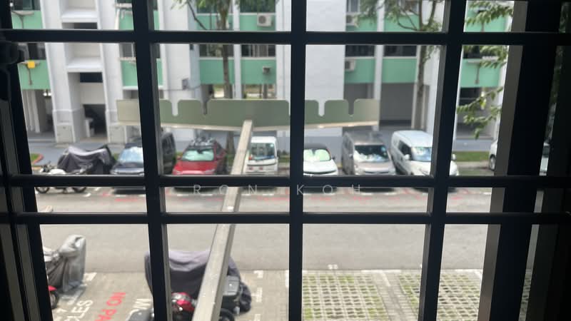 466 Jurong West Street 41 HDB Flat For Sale at S$ 500,000 | PropertyGuru Singapore - Exterior