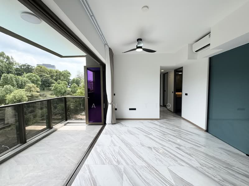 The Landmark, 173 Chin Swee Road, 3 Bedrooms, 1,076 sqft, Condominium For Rent, by Elaine Teo, 500069397 - Balcony - PropertyGuru.com.sg