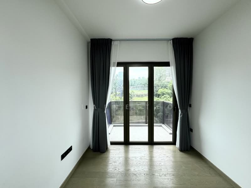 The Landmark, 173 Chin Swee Road, 3 Bedrooms, 1,076 sqft, Condominium For Rent, by Elaine Teo, 500069397 - Balcony - PropertyGuru.com.sg