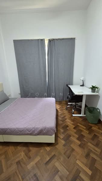 Maple Woods, 991 Bukit Timah Road, Room Rental, 250 sqft, Condominium For Rent, by Joanne Chua 蔡蕙励, 500069399 - Bedroom - PropertyGuru.com.sg