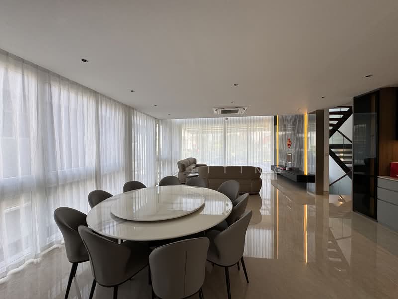 Jalan Baiduri/ Telok Kurau Lor L/East Coast Road Corner Terrace For Sale at S$ 9,200,000 | PropertyGuru Singapore - Living Room