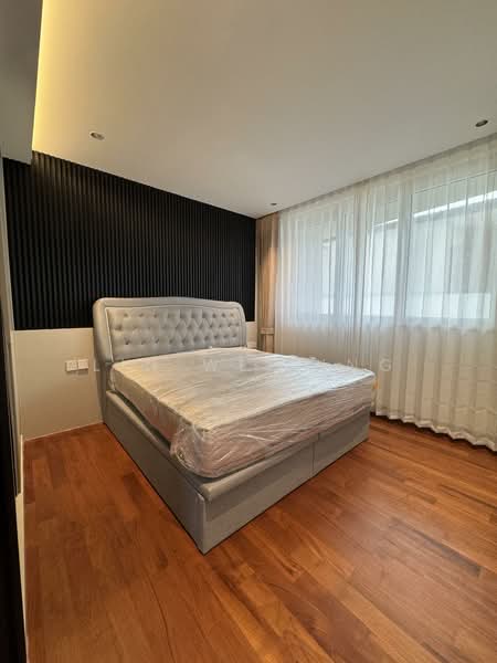 Jalan Baiduri/ Telok Kurau Lor L/East Coast Road Corner Terrace For Sale at S$ 9,200,000 | PropertyGuru Singapore - Bedroom