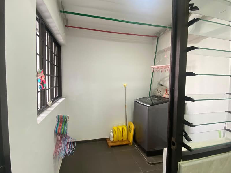 543 Woodlands Drive 16 HDB Flat For Sale at S$ 600,000 | PropertyGuru Singapore - Interior