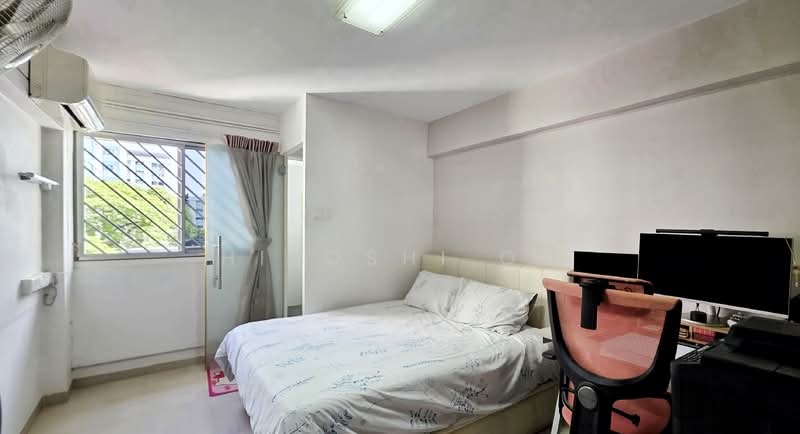 330 Serangoon Avenue 3 HDB Flat For Sale at S$ 900,000 | PropertyGuru Singapore - Bedroom