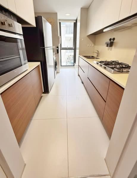 Miltonia Residences, 520 Miltonia Close, 2 Bedrooms, 861 sqft, Condominium For Rent, by Rey Ng, 500069467 - PropertyGuru.com.sg