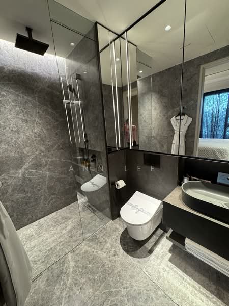 W Residences Marina View - Singapore Condominium For Sale at S$ 1,927,000 | PropertyGuru Singapore