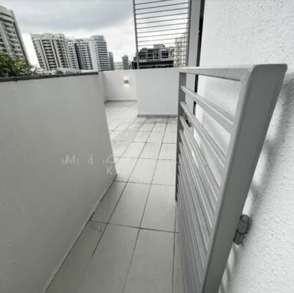 RV Suites Apartment For Sale at S$ 2,300,000 | PropertyGuru Singapore - Exterior