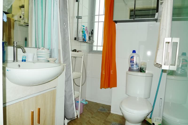 The Elysia Condominium For Sale at S$ 1,890,000 | PropertyGuru Singapore - Bathroom