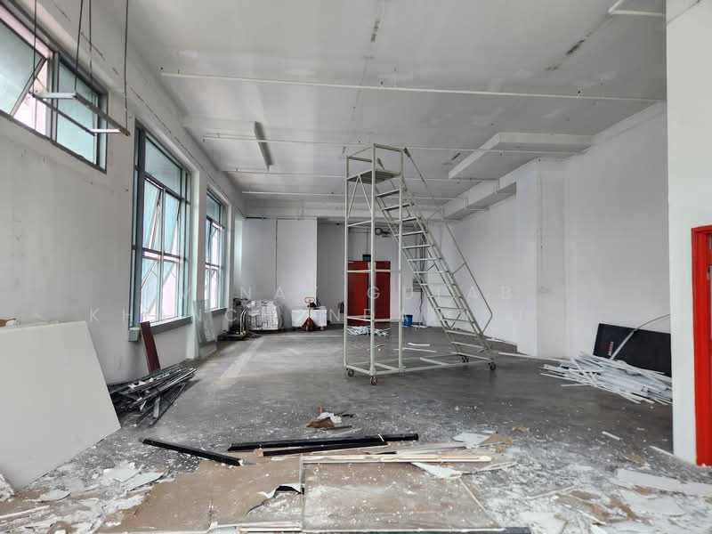 SYH Logistic Building, 68 Kallang Pudding Road, 1,923 sqft, Light Industrial (B1) For Rent, by Vinay Gulab Khanchandani ( Vincent ), 500069540 - Interior - CommercialGuru.com.sg