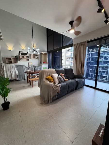 iNz Residence Condominium For Sale at S$ 2,688,888 | PropertyGuru Singapore - Living Room