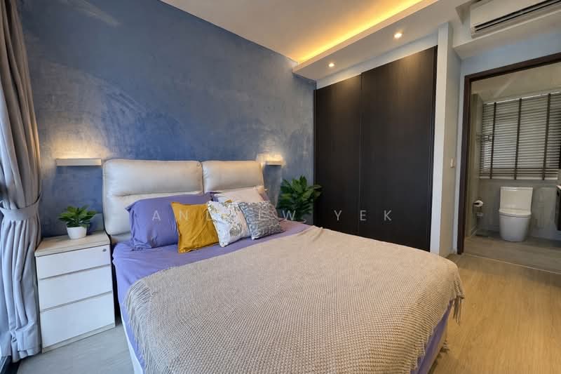 iNz Residence Condominium For Sale at S$ 2,688,888 | PropertyGuru Singapore - Bedroom