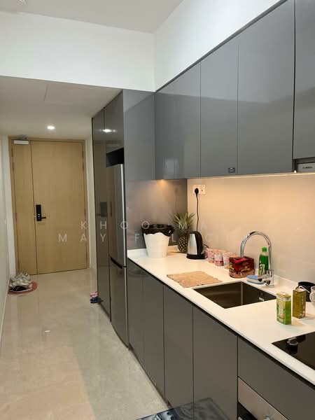 The Tre Ver Condominium For Sale at S$ 1,050,000 | PropertyGuru Singapore - Kitchen