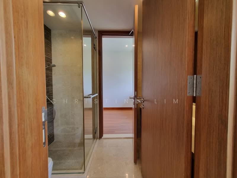 Greenwood Mews, 271 Greenwood Avenue, 5 Bedrooms, 3,100 sqft, Cluster House For Rent, by Christine Lim, 500069591 - Bathroom - PropertyGuru.com.sg