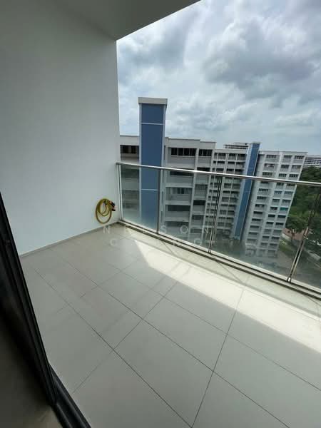 Waterfront Isle, 738 Bedok Reservoir Road, 2 Bedrooms, 914 sqft, Condominium For Rent, by Nelson Chung, 500069595 - Balcony - PropertyGuru.com.sg