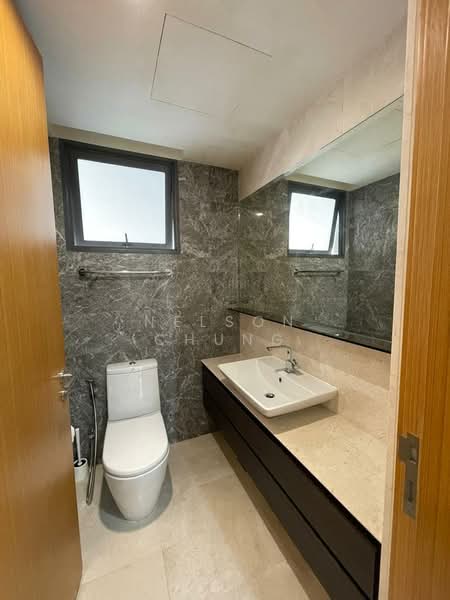 Waterfront Isle, 738 Bedok Reservoir Road, 2 Bedrooms, 914 sqft, Condominium For Rent, by Nelson Chung, 500069595 - Bathroom - PropertyGuru.com.sg
