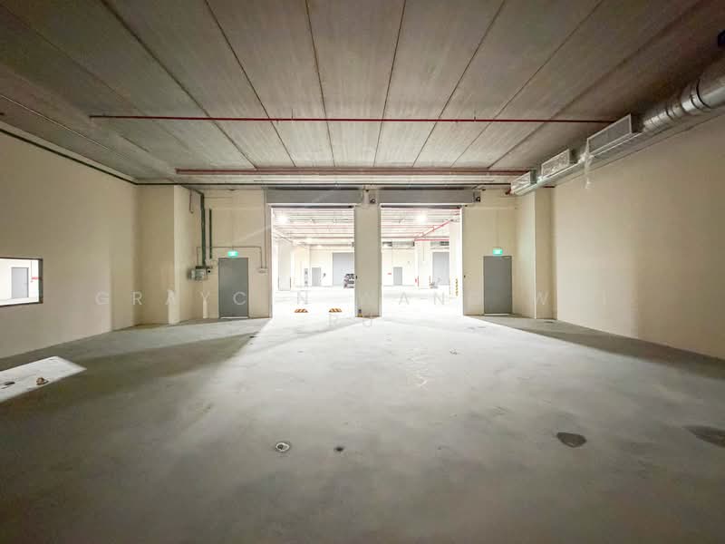 Stellar @ Tampines, 12 Tampines North Drive 4, 1,647 sqft, Factory / Workshop (B2) For Rent, by Graycin Wang Wei Ru, 500069625 - Interior - CommercialGuru.com.sg