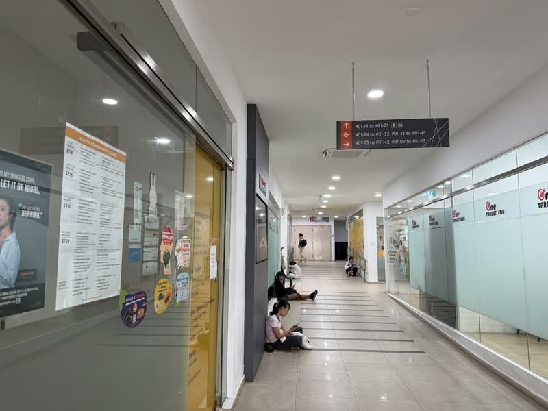 Novena Regency, 275 Thomson Road, 980 sqft, Shop / Shophouse For Sale, by Yi Ran (Louis) Zhang, 500069626 - Corridor - CommercialGuru.com.sg