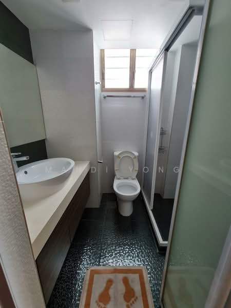 Orchid Park Condominium, 81 Yishun Street 81, 3 Bedrooms, 1,195 sqft, Condominium For Rent, by Mandi Yong, 500069633 - Bathroom - PropertyGuru.com.sg