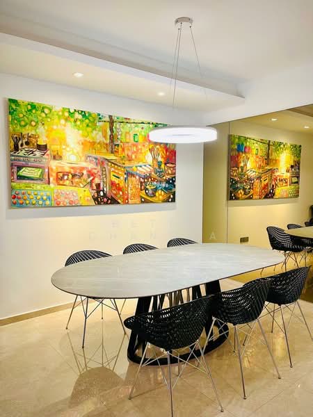 Marina Bay Suites Apartment For Sale at S$ 5,500,000 | PropertyGuru Singapore - Dining Room