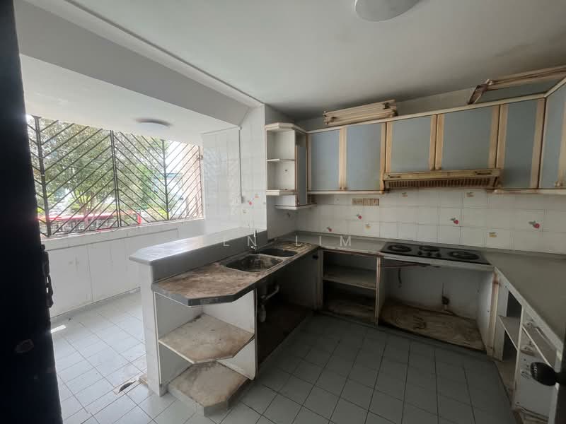 Siglap Court, 8 Siglap Road, 3 Bedrooms, 500 sqft, Apartment For Rent, by Ken Lim, 500069652 - Kitchen - PropertyGuru.com.sg