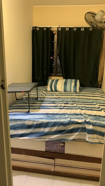 Neptune Court, 1 Marine Vista, Room Rental, 100 sqft, Apartment For Rent, by Alan Huy, 500069653 - Bedroom - PropertyGuru.com.sg