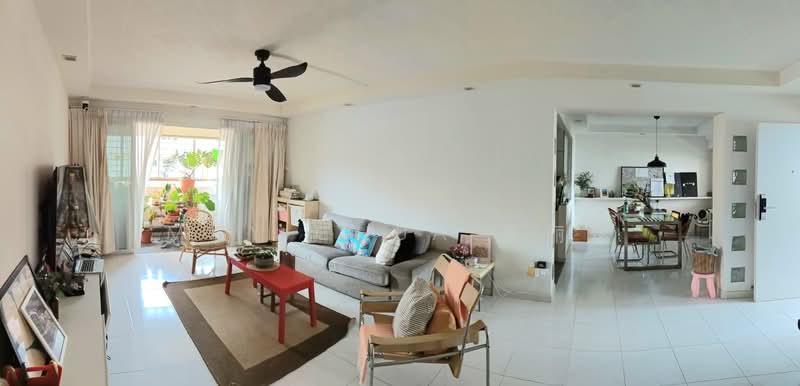 510 Pasir Ris Street 52 HDB Flat For Sale at S$ 988,000 | PropertyGuru Singapore - Living Room