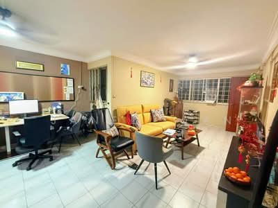 For Sale - 208 Yishun Street 21