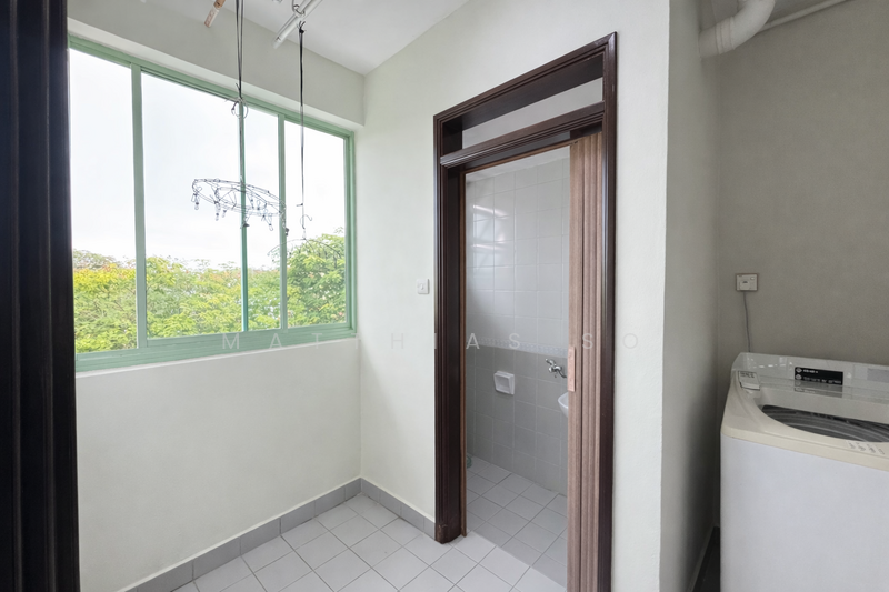 Ballota Park Condo, 150 Mariam Way, 3 Bedrooms, 1,313 sqft, Condominium For Rent, by Matthias So, 500069736 - Service Yard, WC - PropertyGuru.com.sg
