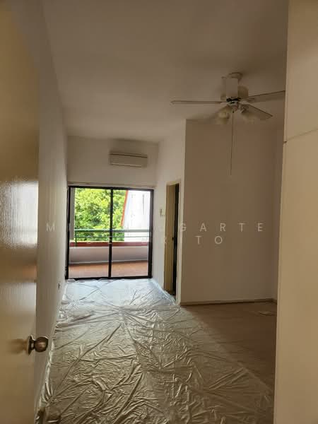 Villa Delle Rose, Taman Nakhoda, 3 Bedrooms, 2,800 sqft, Condominium For Rent, by Miren Ugarte de Brito, 500069739 - Balcony - PropertyGuru.com.sg