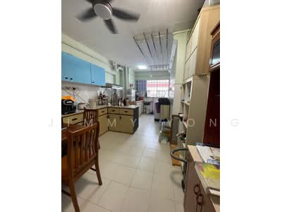 For Sale - 469 Tampines Street 44