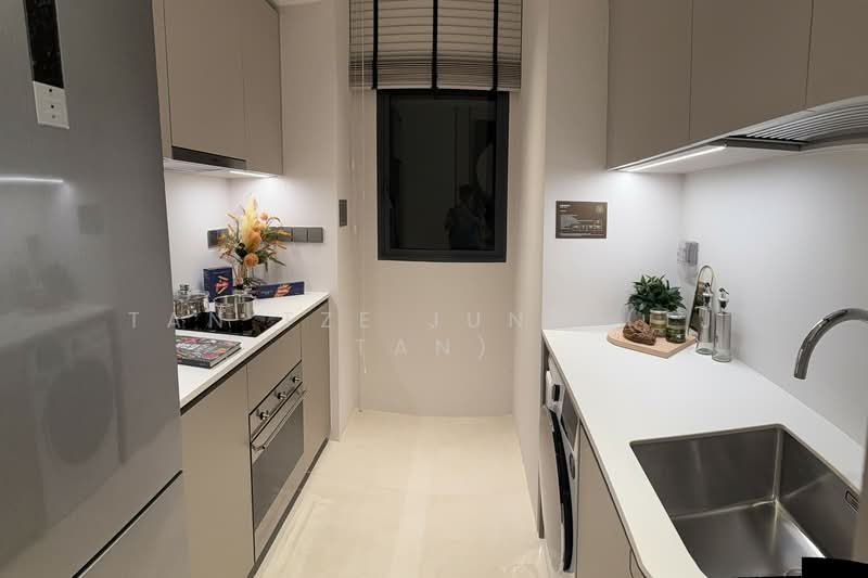 The Sen Condominium For Sale at S$ 1,651,000 | PropertyGuru Singapore - Kitchen