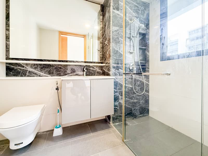 Bartley Ridge, 34 Mount Vernon Road, 2 Bedrooms, 721 sqft, Condominium For Rent, by Aaron Leong, 500069776 - Bathroom - PropertyGuru.com.sg