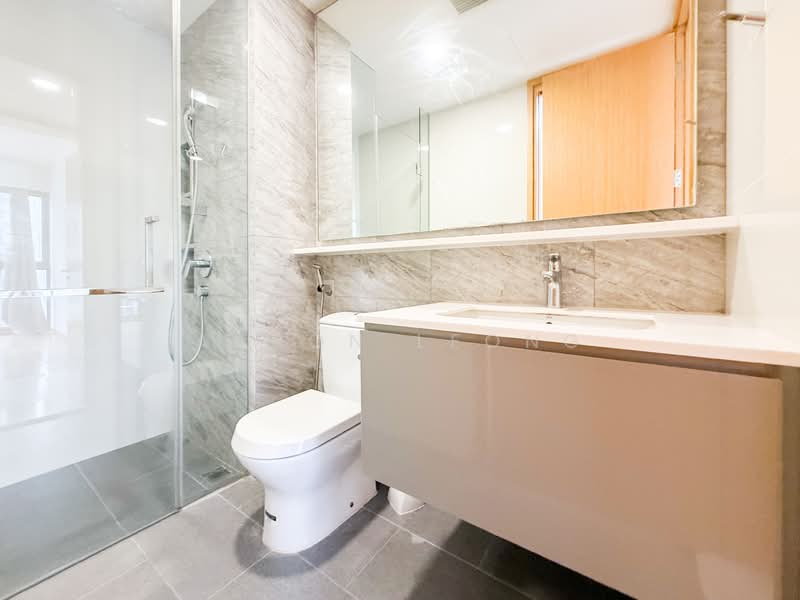 Bartley Ridge, 34 Mount Vernon Road, 2 Bedrooms, 721 sqft, Condominium For Rent, by Aaron Leong, 500069776 - Bathroom - PropertyGuru.com.sg