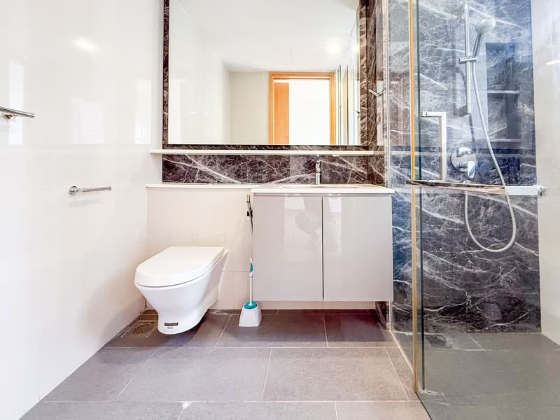 Bartley Ridge, 34 Mount Vernon Road, 2 Bedrooms, 721 sqft, Condominium For Rent, by Aaron Leong, 500069776 - Bathroom - PropertyGuru.com.sg