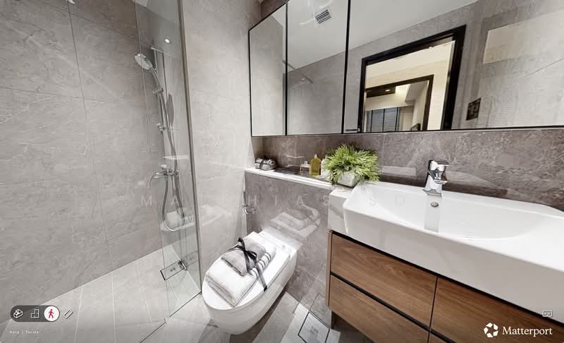 Blossoms By The Park Condominium For Sale at S$ 1,885,000 | PropertyGuru Singapore - Bathroom