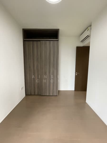 Juniper Hill Condominium For Sale at S$ 1,950,000 | PropertyGuru Singapore - Interior