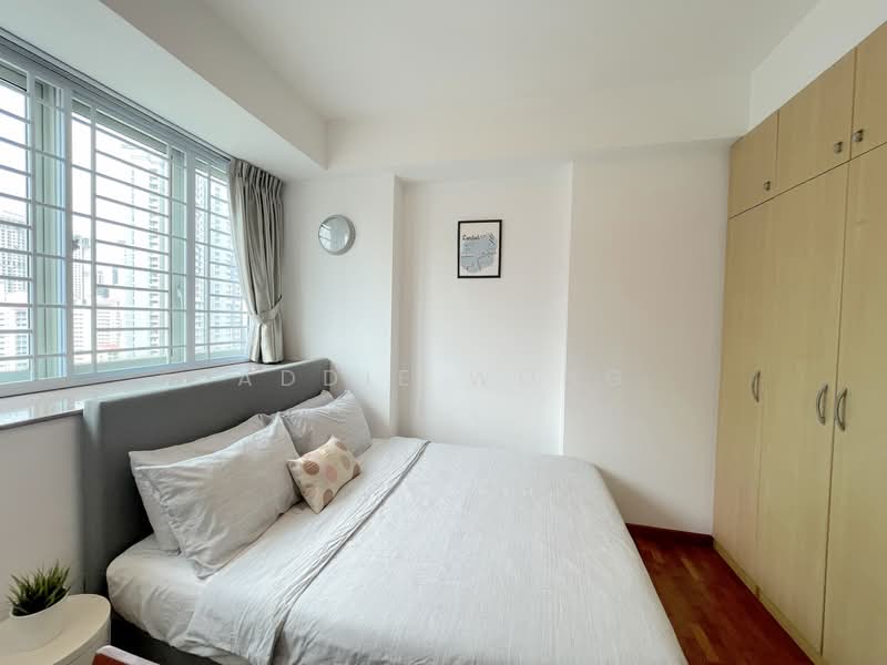 Queens, 10 Stirling Road, Room Rental, 140 sqft, Condominium For Rent, by Addie Wong, 500069839 - Bedroom - PropertyGuru.com.sg