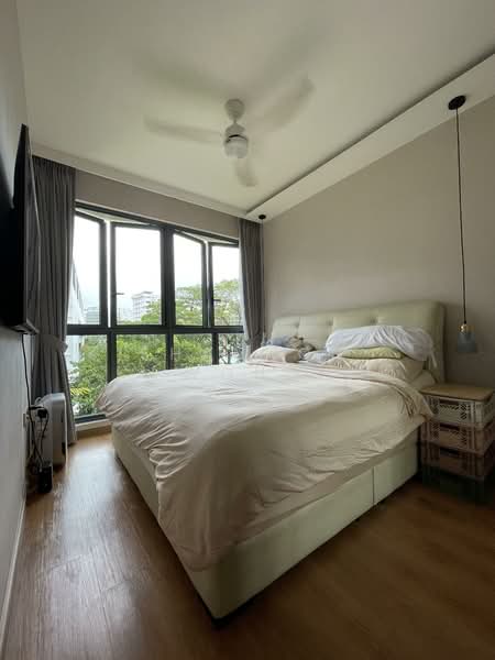 Hundred Palms Residences, 266 Yio Chu Kang Road, 3 Bedrooms, 969 sqft, Executive Condominium For Rent, by Shannon Wong, 500069840 - Master Bedroom - PropertyGuru.com.sg