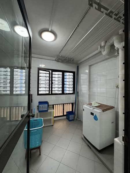 516 Jelapang Road HDB Flat For Sale at S$ 700,000 | PropertyGuru Singapore - Interior